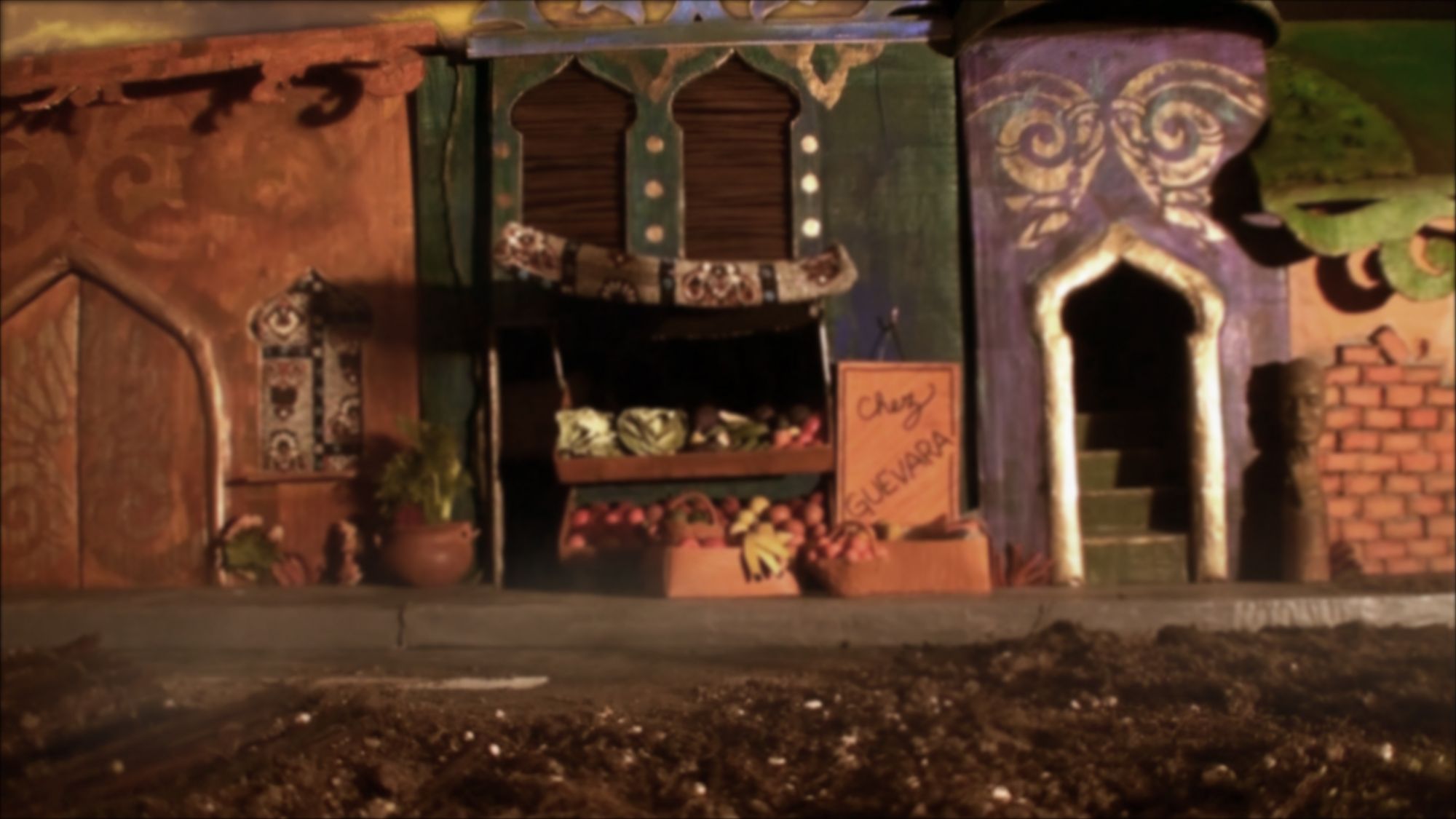 Minds banner for @Luciana