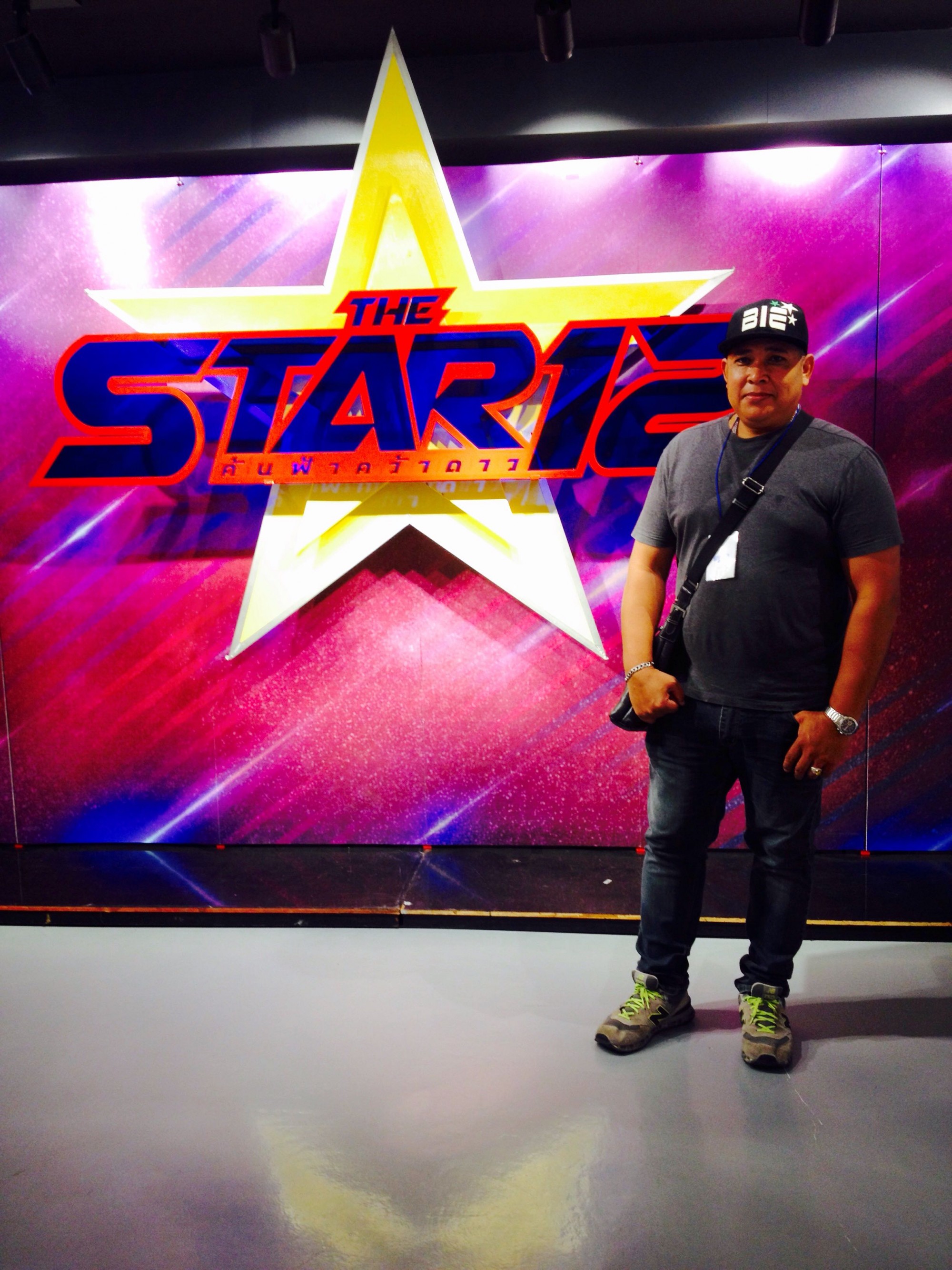 Minds banner for @Satin