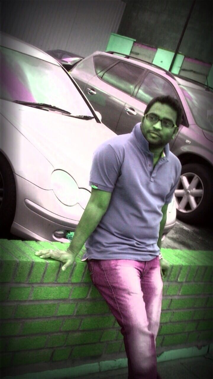 Minds banner for @Veeru