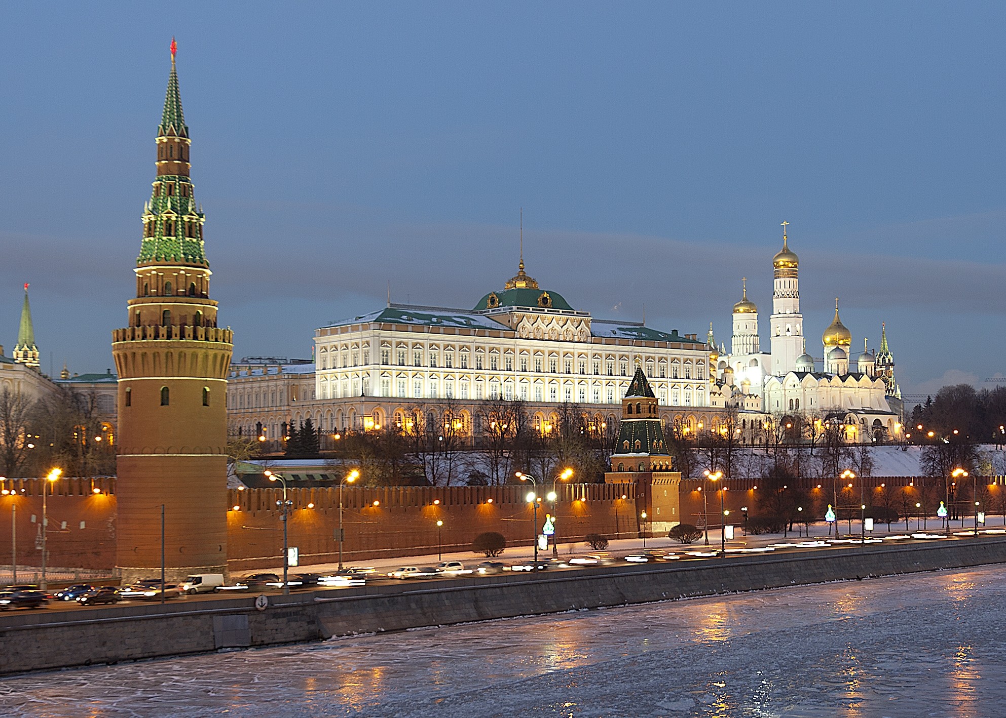 Minds banner for @Kremlin