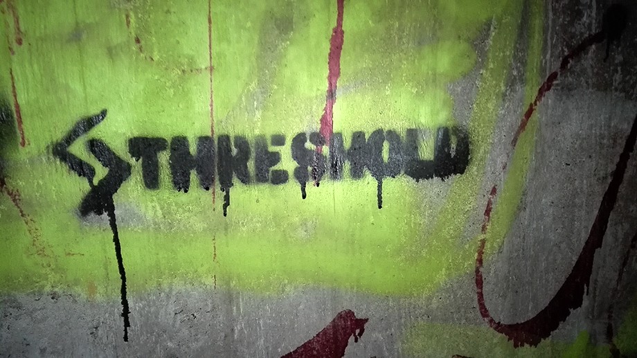 Minds banner for @Threshold
